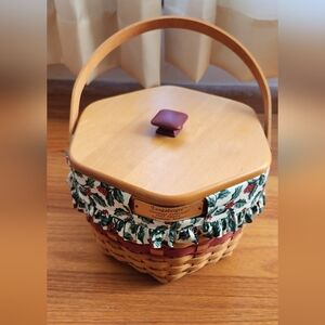 Longaberger Christmas Collection 1997 Edition Snowflake handwoven basket